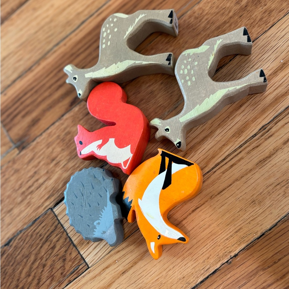 Lot of Tender Leaf wooden toys